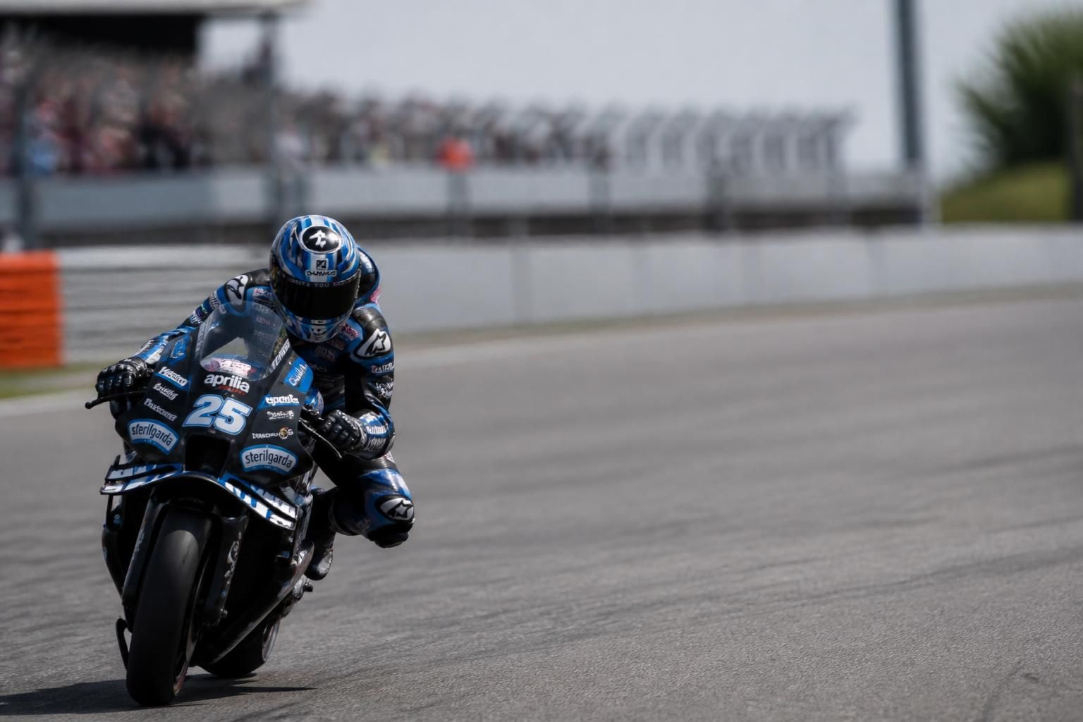découvrez les secrets exclusifs qui démarquent trackhouse dans l'univers passionnant du motogp et leur impact unique sur la compétition.