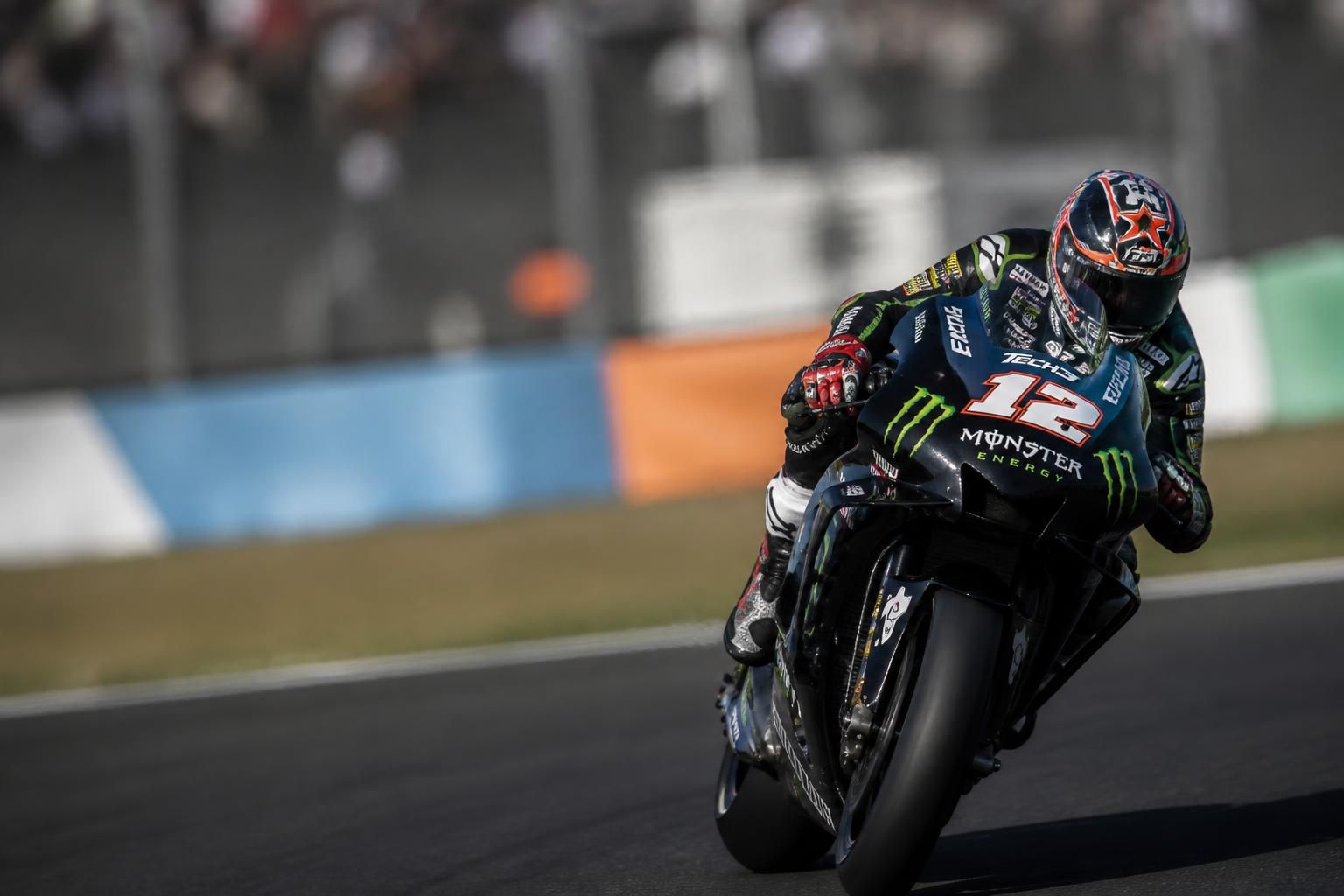 découvrez le grand retour de maverick viñales chez tech3 lors du grand prix de motegi, une nouvelle aventure pleine de promesses et d'émotions.